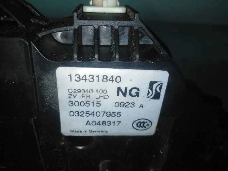 Cerradura Puerta Delantera Derecha para Opel Corsa E