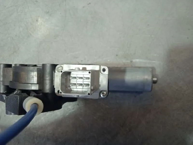 Elevalunas Delantero Izquierdo para Opel Corsa E