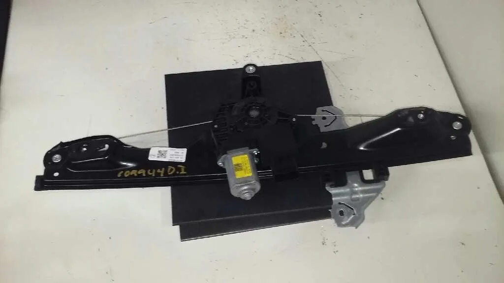 Elevalunas Delantero Izquierdo para Nissan Qashqai (J11)