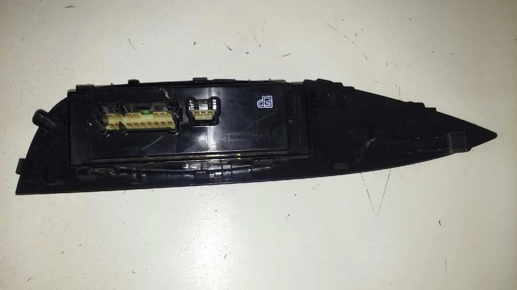 Mando Elevalunas Delantero Izquierdo para Nissan Qashqai (J11)