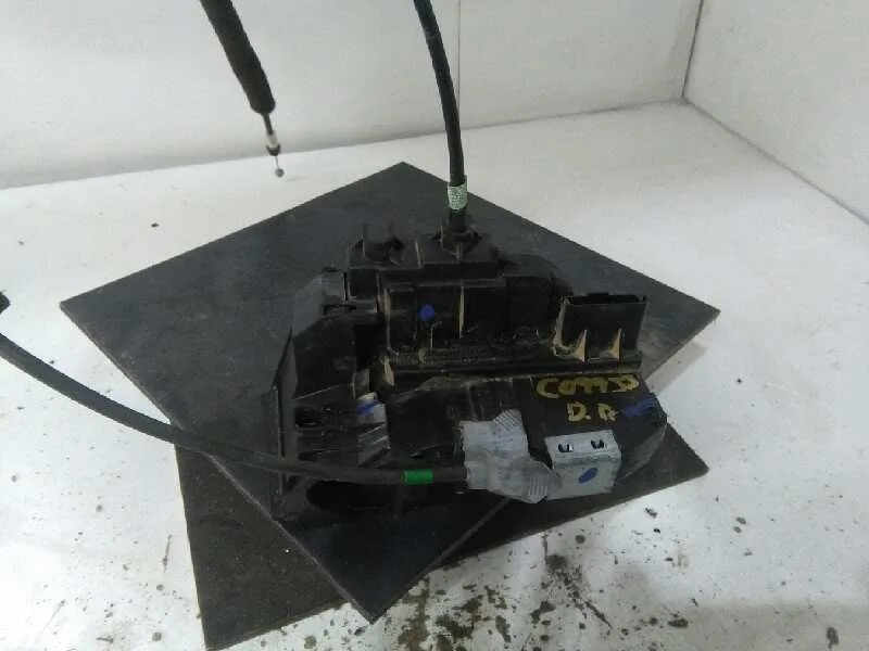Cerradura Puerta Delantera Derecha para Nissan Juke (F15)