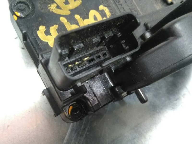 Cerradura Puerta Trasera Derecha para Nissan Juke (F15)