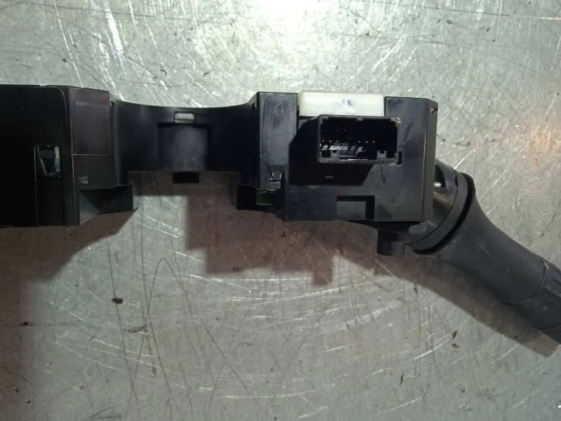 Mando Multifuncion para Nissan Juke (F15)