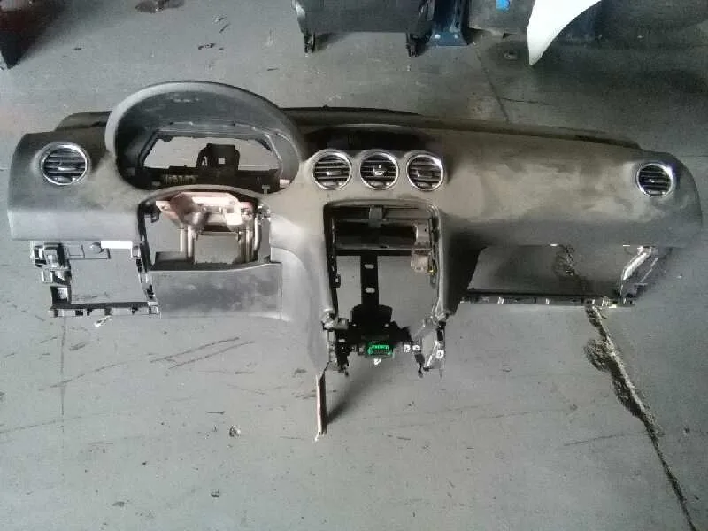 Salpicadero para Peugeot 308