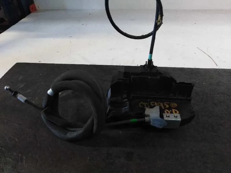 Cerradura Puerta Delantera Derecha para Nissan Juke (F15)