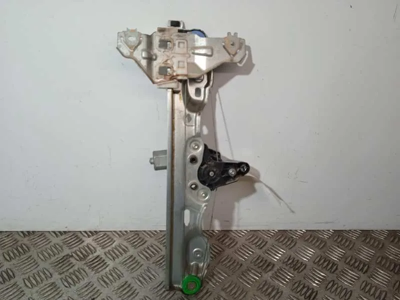 Elevalunas Trasero Derecho para Nissan Pulsar (C13)