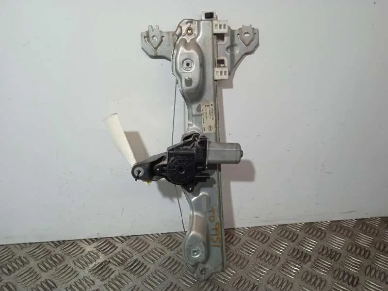 Elevalunas Trasero Derecho para Nissan Pulsar (C13)
