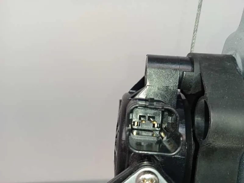 Elevalunas Trasero Izquierdo para Nissan Pulsar (C13)
