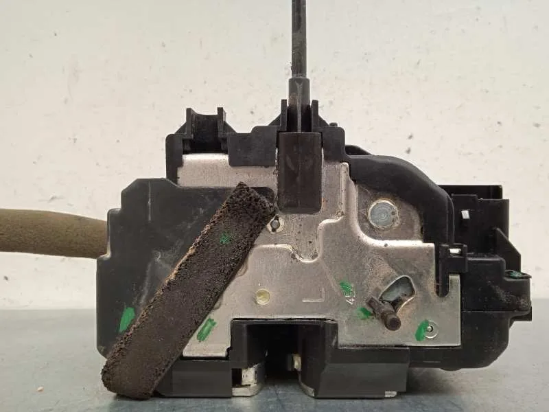 Cerradura Puerta Trasera Izquierda para Nissan Pulsar (C13)