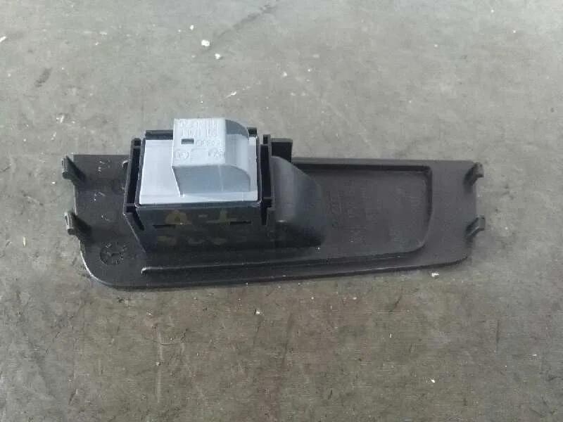 Mando Elevalunas Trasero Derecho para Audi A1 Sportback (8Xf)