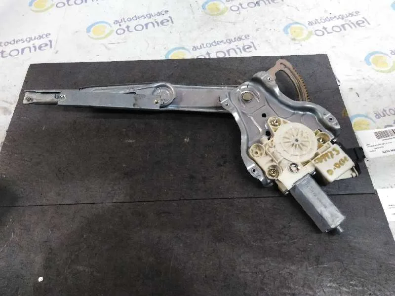 Elevalunas Delantero Derecho para Toyota Corolla (E12)