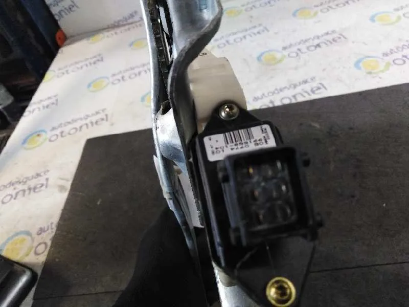 Elevalunas Trasero Derecho para Toyota Corolla (E12)