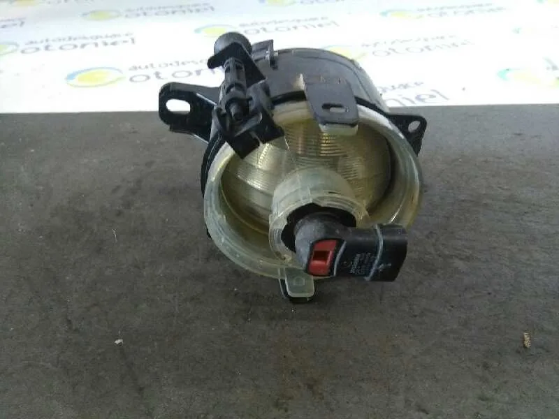 Faro Antiniebla Derecho para Opel Corsa E