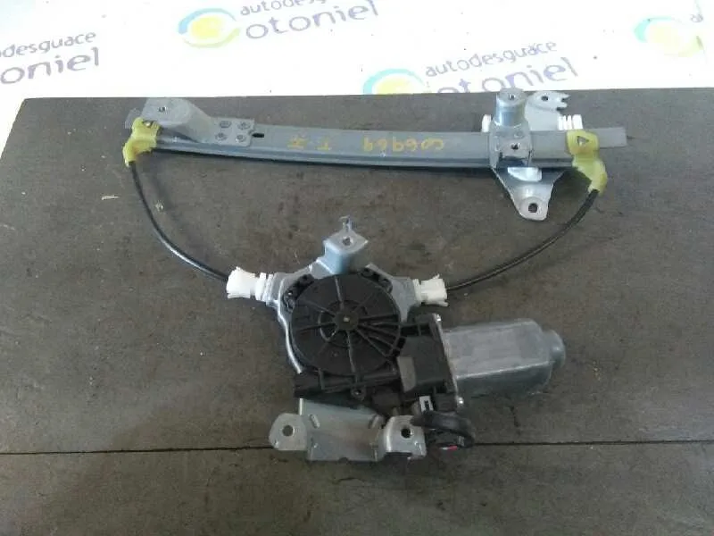 Elevalunas Trasero Izquierdo para Nissan Qashqai (J10)