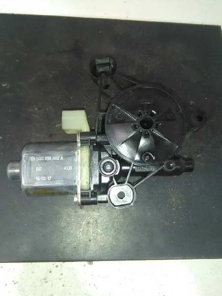 Motor Elevalunas Trasero Derecho para Volkswagen Tiguan