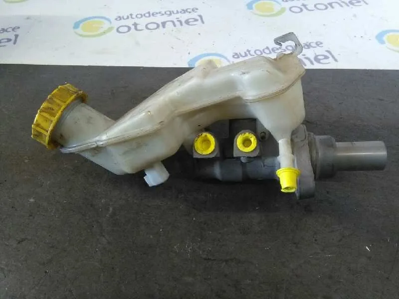Bomba Freno para Ford Fiesta (Cbk)