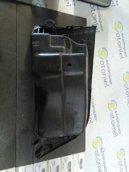 Guantera para Opel Corsa E