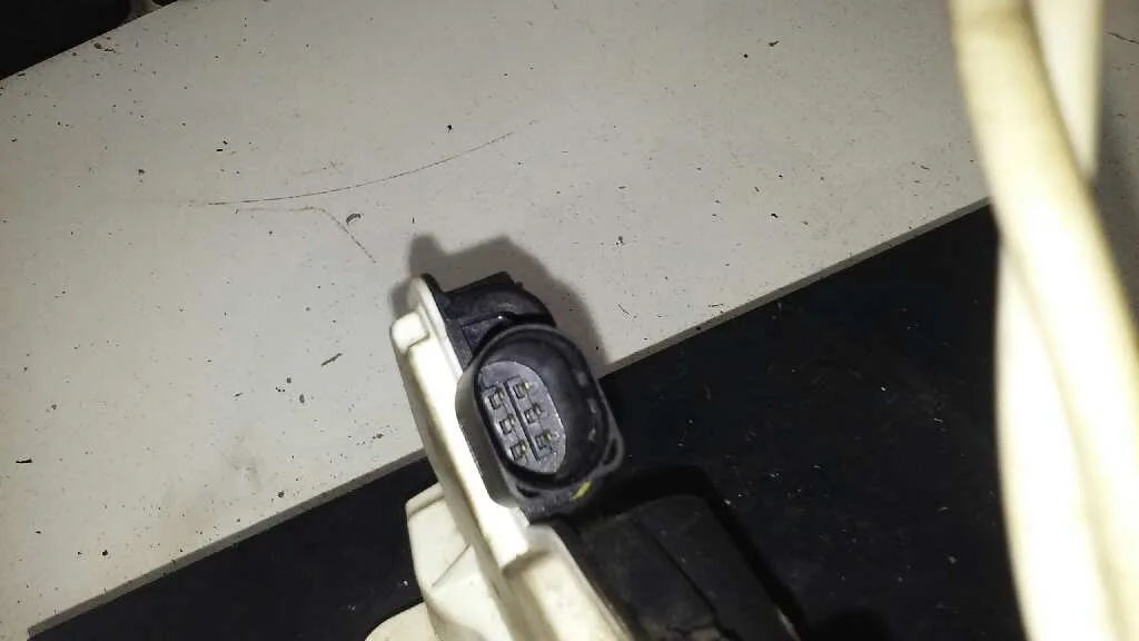 Cerradura Puerta Delantera Derecha para Seat Ibiza (6J5)