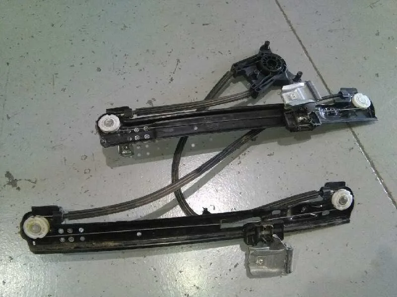 Elevalunas Delantero Izquierdo para Seat Ibiza (6J5)