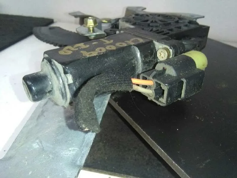 Elevalunas Trasero Izquierdo para Hyundai Getz (Tb)