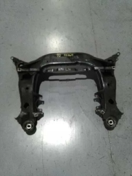 Puente Delantero para Volkswagen Passat Berlina (3B3)
