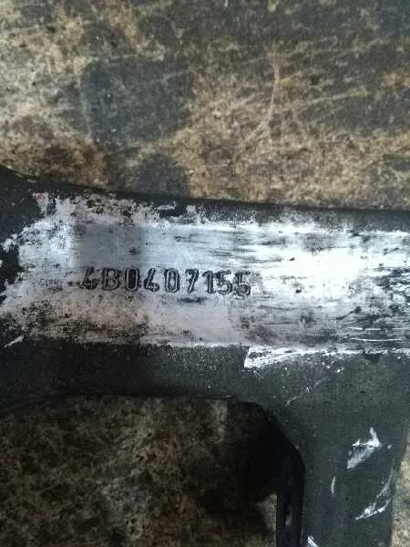 Brazo Suspension Inferior Delantero Derecho para Volkswagen Passat Berlina (3B3)