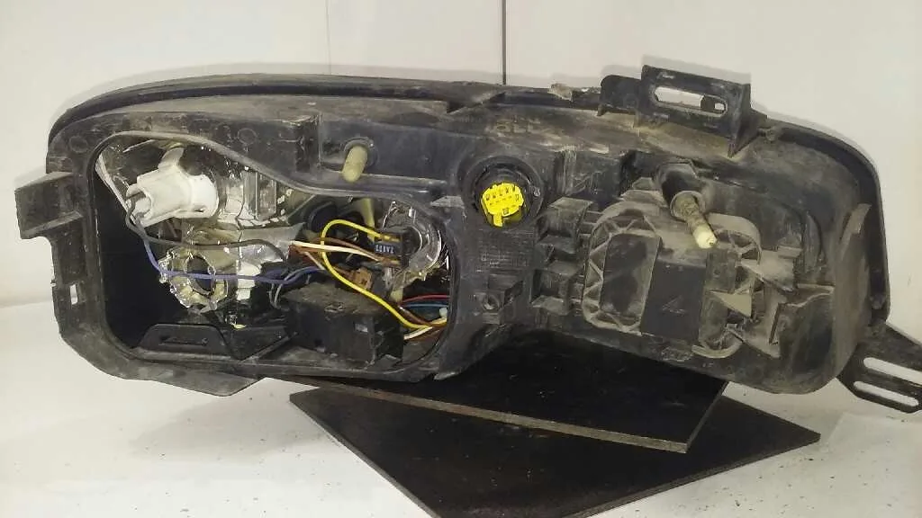 Faro Izquierdo para Fiat Stilo (192)