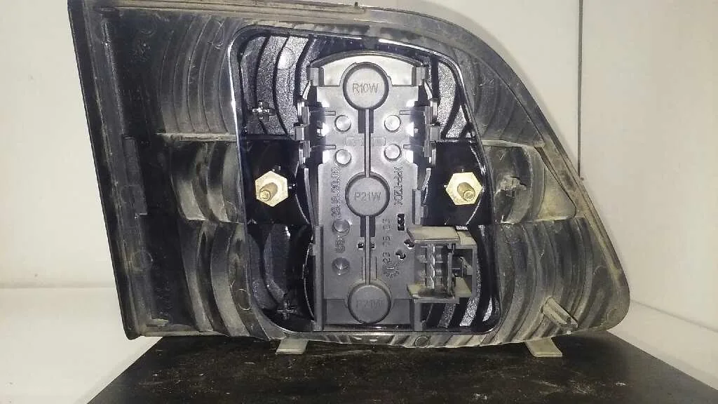 Piloto Trasero Derecho Interior para Fiat Stilo (192)