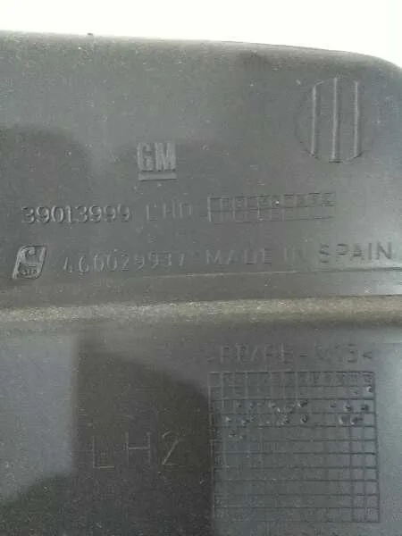 Guantera para Opel Corsa E