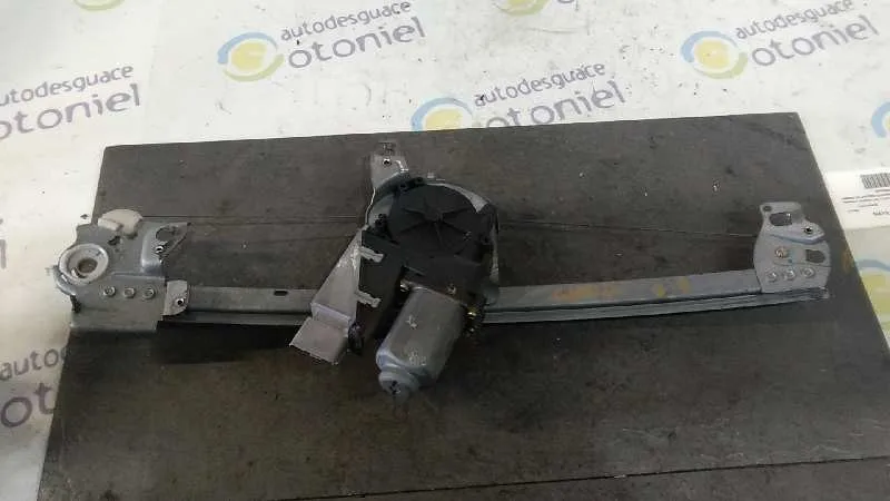 Elevalunas Delantero Derecho para Citroën C3