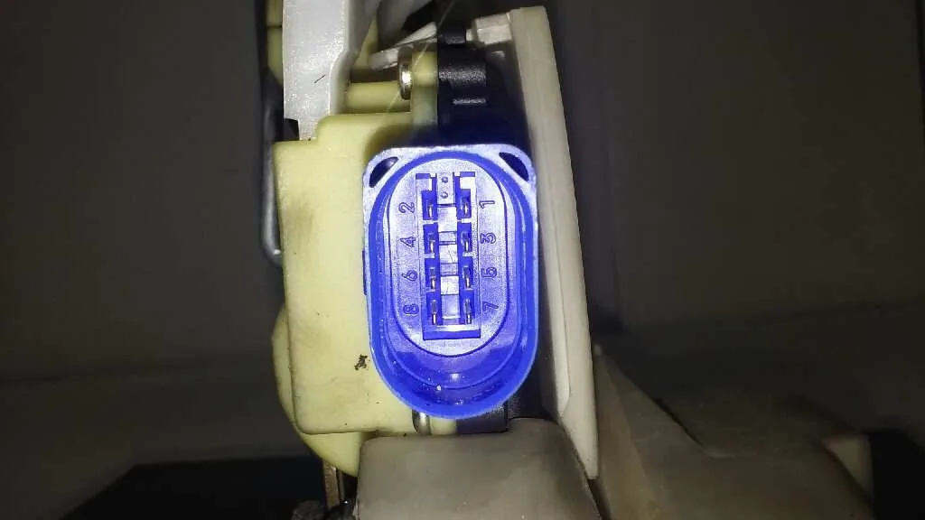 Cerradura Puerta Delantera Izquierda para Volkswagen Polo (9N1)