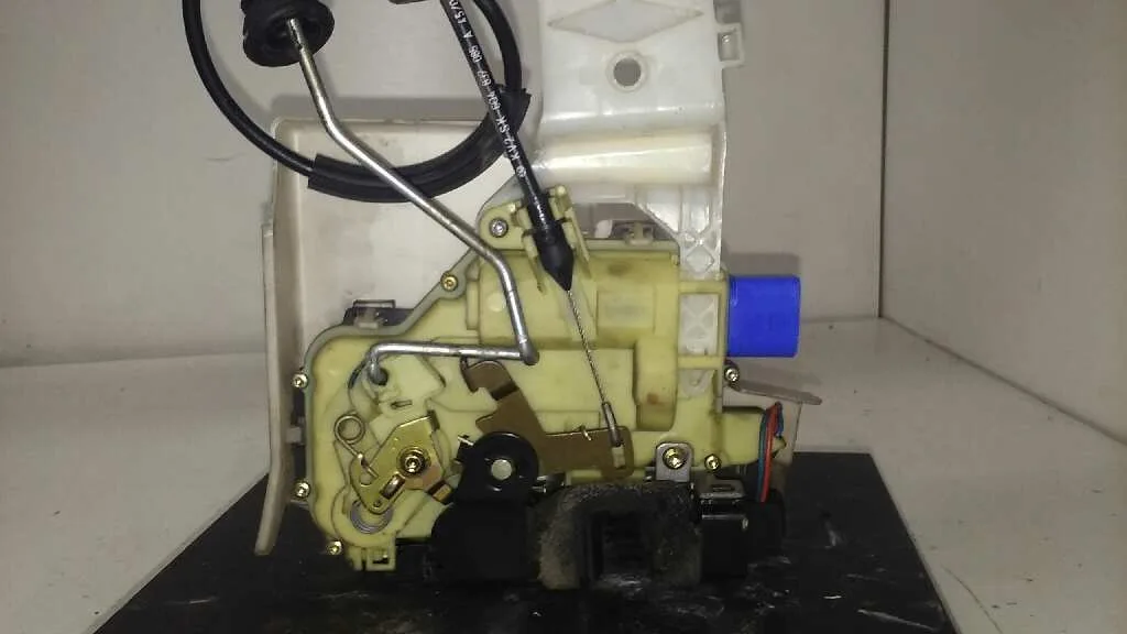 Cerradura Puerta Delantera Izquierda para Volkswagen Polo (9N1)