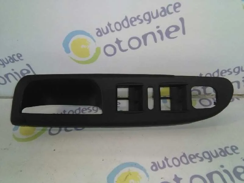 Asidero Puerta Izquierda para Volkswagen Golf V Berlina (1K1)