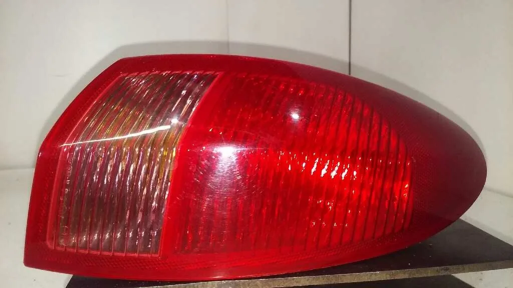 Piloto Trasero Derecho para Alfa Romeo 147 (190)