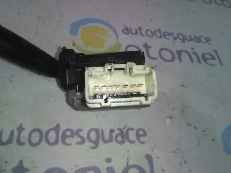 Mando Intermitentes para Toyota Avensis Berlina (T 22)