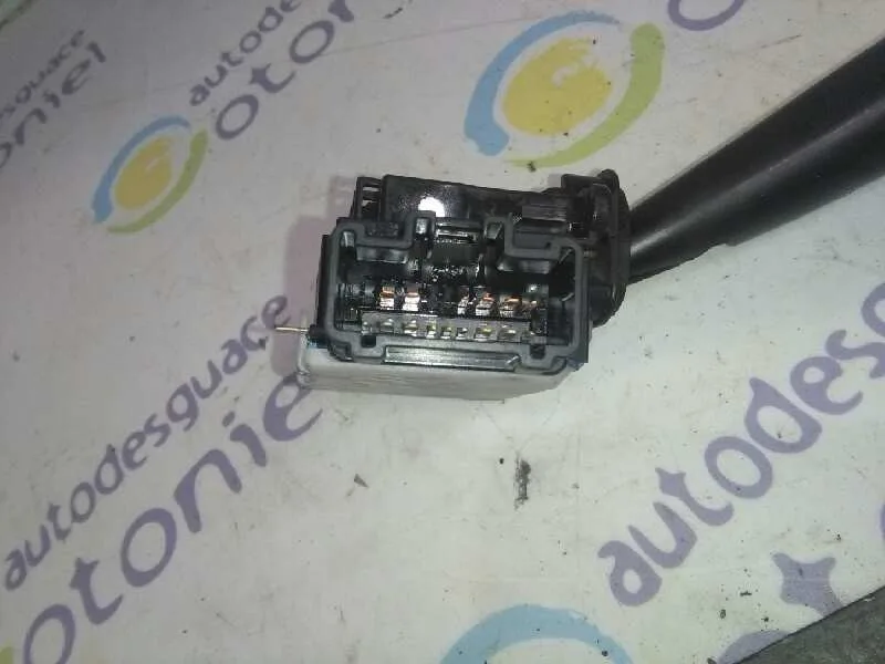 Mando Limpia para Toyota Avensis Berlina (T 22)