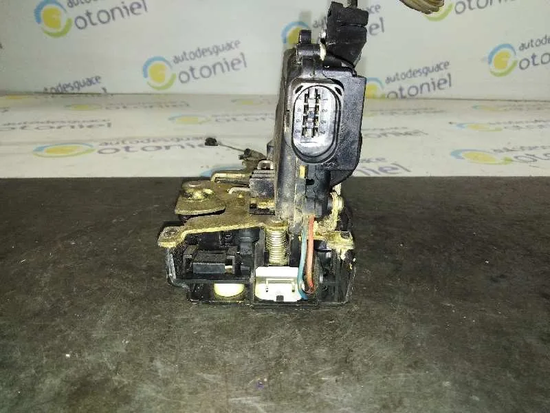 Cerradura Puerta Delantera Derecha para Seat Toledo (1M2)