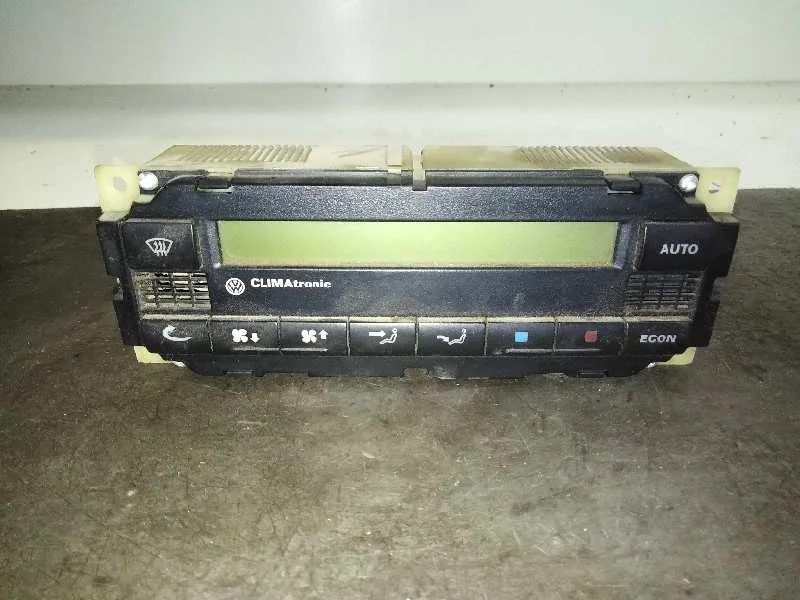 Mando Climatizador para Volkswagen Passat Berlina (3B2)