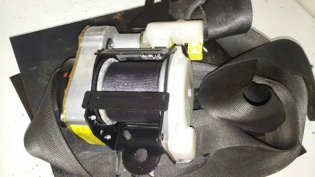 Pretensor Airbag Derecho para Honda Civic Berlina 3 (Ep1/2)