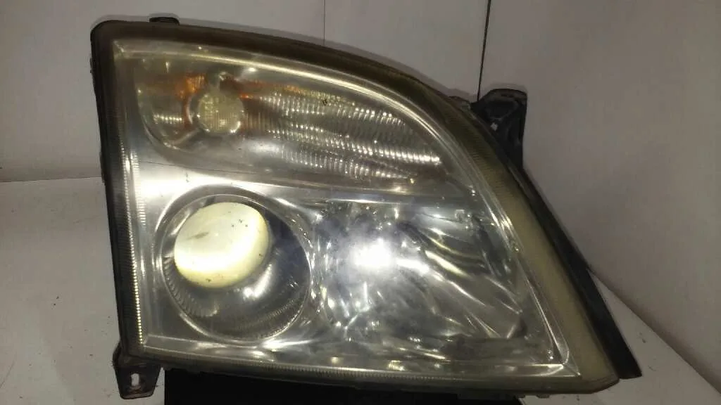 Faro Derecho para Opel Vectra C Berlina