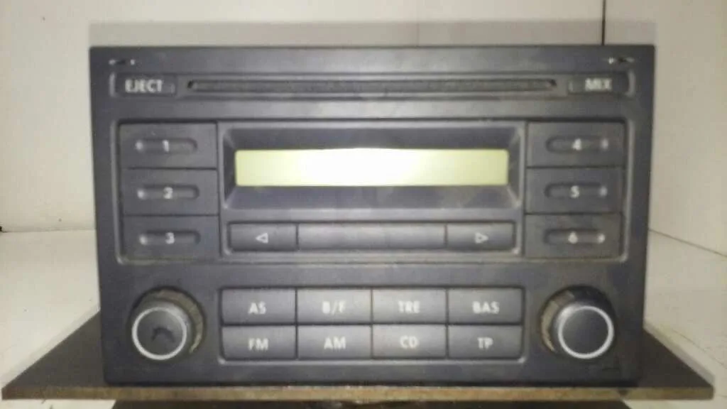 Sistema Audio / Radio Cd para Volkswagen Polo (9N3)