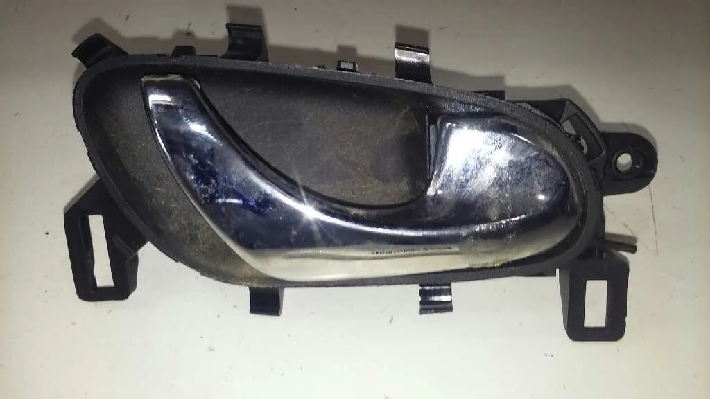 Maneta Interior Delantera Derecha para Nissan Qashqai (J11)