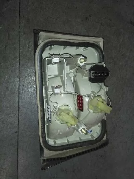 Piloto Trasero Derecho Interior para Bmw Serie 5 Berlina (E34)