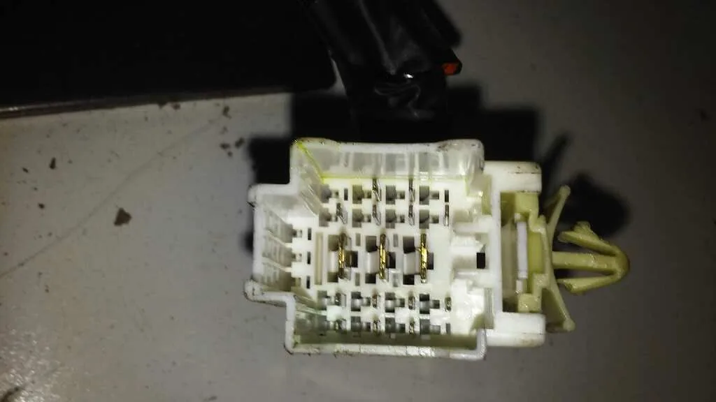 Mando Multifuncion para Kia Carens