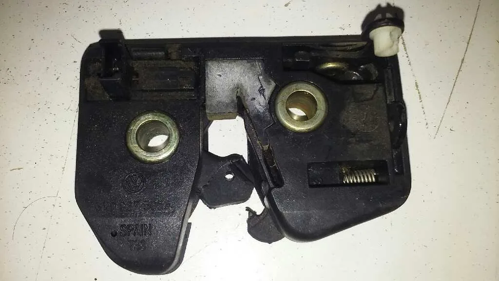 Cerradura Maletero / Porton para Volkswagen Lupo (6X1/6E1)