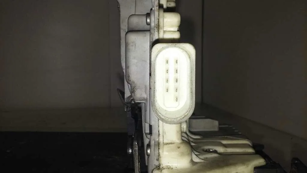 Cerradura Puerta Delantera Izquierda para Skoda Suberb (3T4)