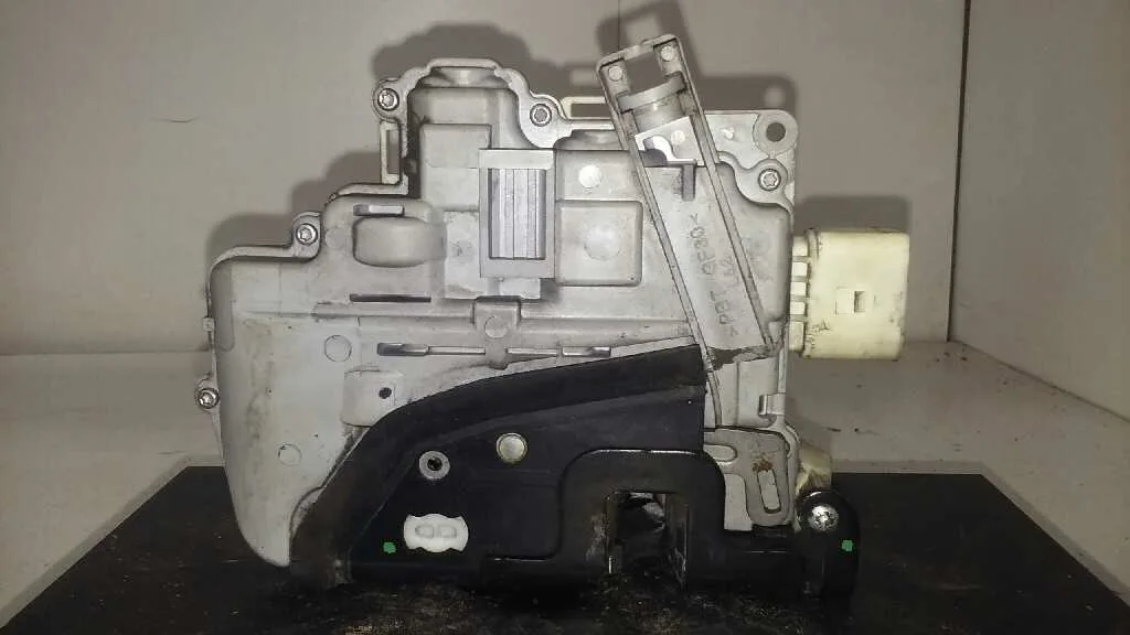 Cerradura Puerta Delantera Izquierda para Skoda Suberb (3T4)