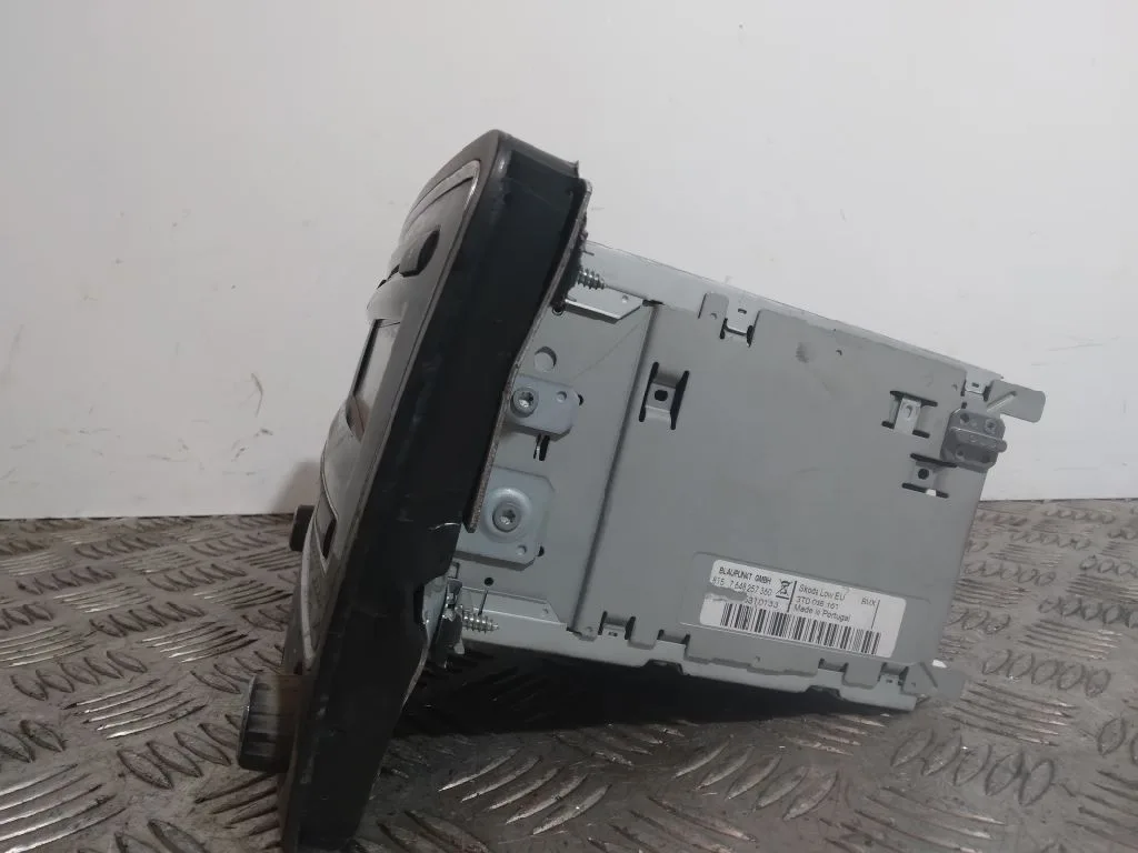 Sistema Audio / Radio Cd para Skoda Suberb (3T4)
