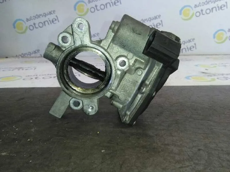 Caja Mariposa para Opel Corsa D