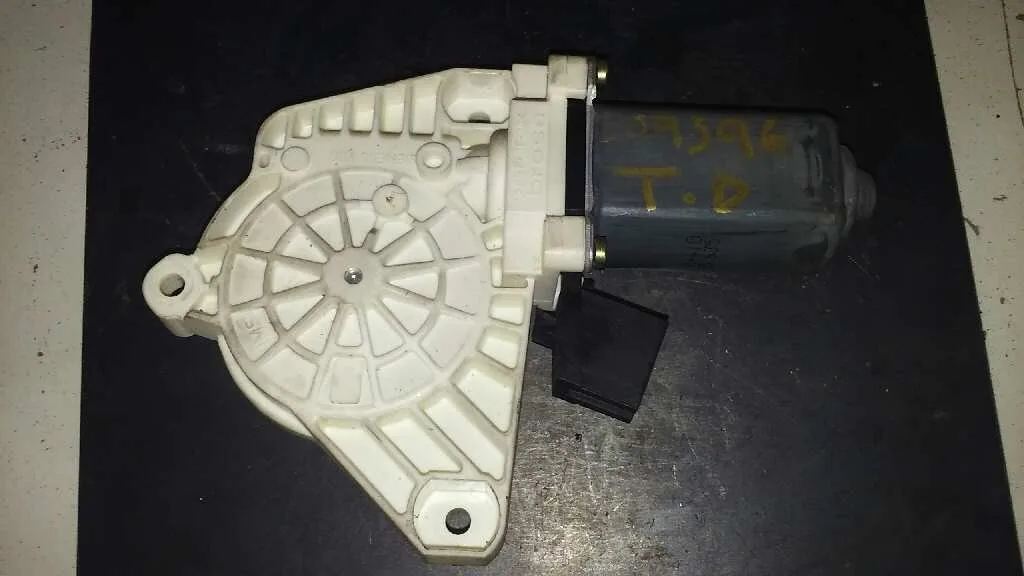 Motor Elevalunas Trasero Derecho para Mercedes-Benz Clase A (W169)